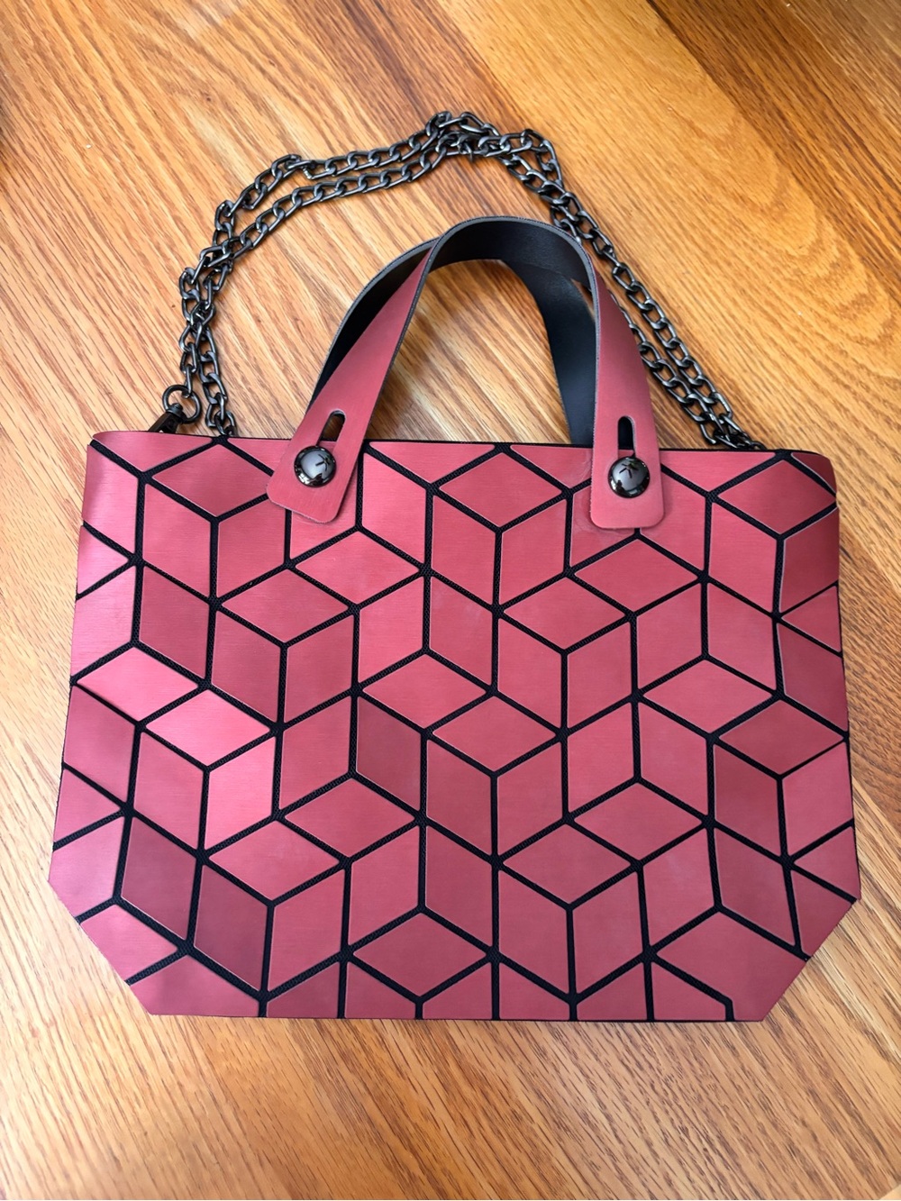 Emilio Pepe purse, made in Italy, red crossbody with removable strap.